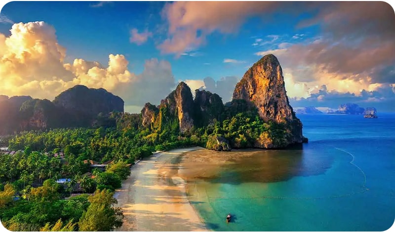 Relaxing swing overlooking the stunning beach in Railay, a must-see place in Thailand.